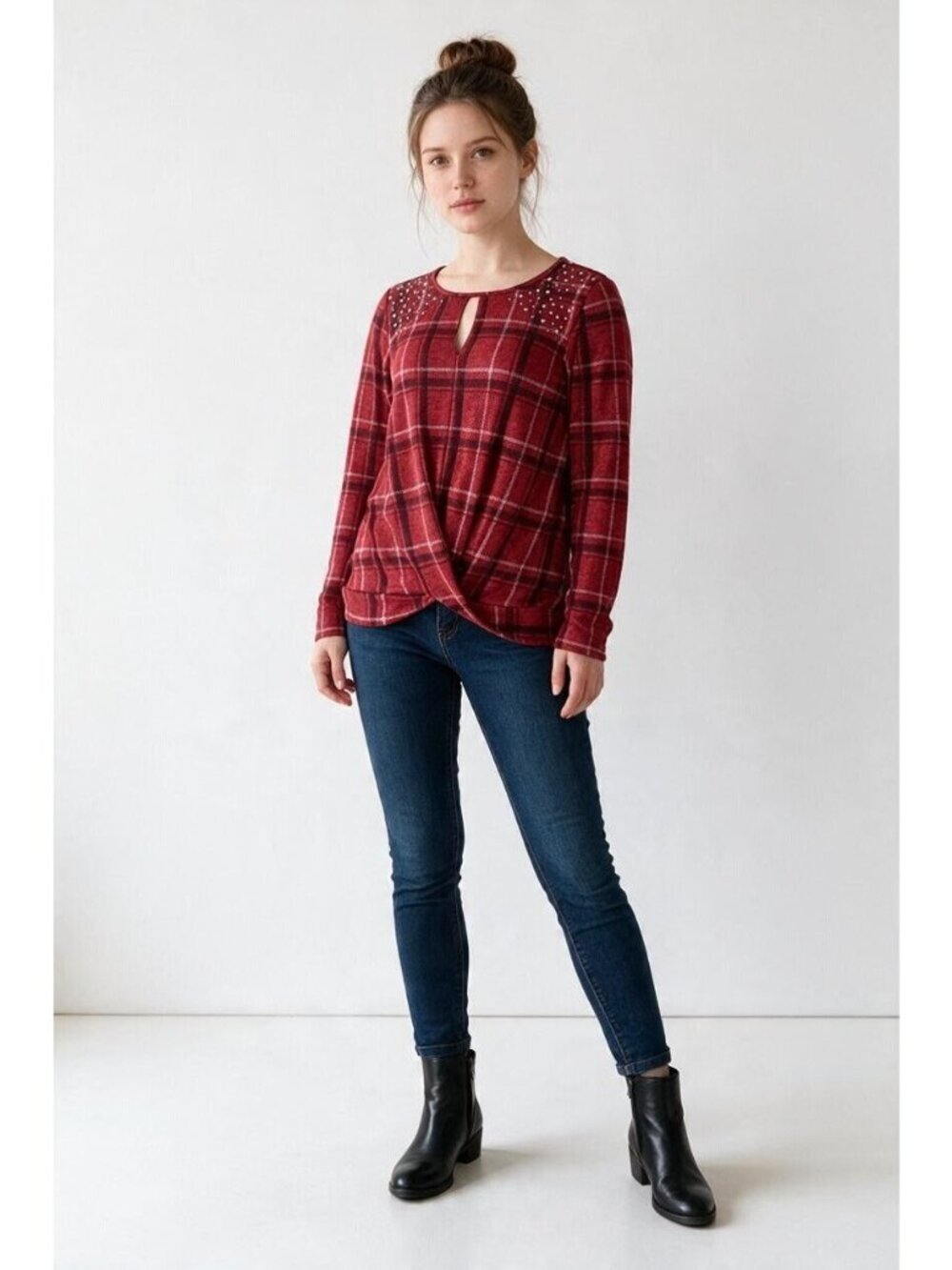 NY Collection Petite Twist Front Knit Keyhole Top, Plaid, Red, PL